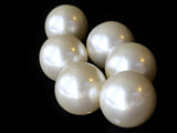 6 22mm White Round Pearl Beads Vintage Cultura Pearls Made in Japan Faux Plastic Pearl Bead Jewelry Making Beads for Stringing