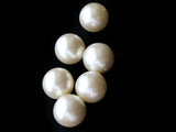 6 22mm White Round Pearl Beads Vintage Cultura Pearls Made in Japan Faux Plastic Pearl Bead Jewelry Making Beads for Stringing