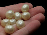 20 13mm Oval Pearl Beads Vintage Cultura Pearls Made in Japan Faux Plastic Pearl Jewelry Making Beads for Stringing
