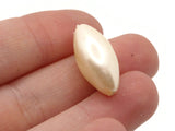 12 22mm Oval Pearl Beads Vintage Cultura Pearls Made in Japan Faux Plastic Pearl Jewelry Making Beads for Stringing