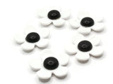 5 36mm Flower Beads White and Black Daisy Plant Beads Large Plastic Beads Acrylic Beads to String Jewelry Making Beading Supplies