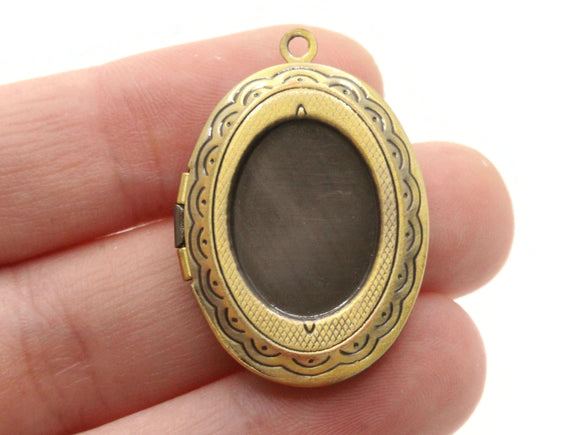 32mm Reversible Oval Locket Gold Tone Brass Locket Charm Jewelry Making and Beading Supplies