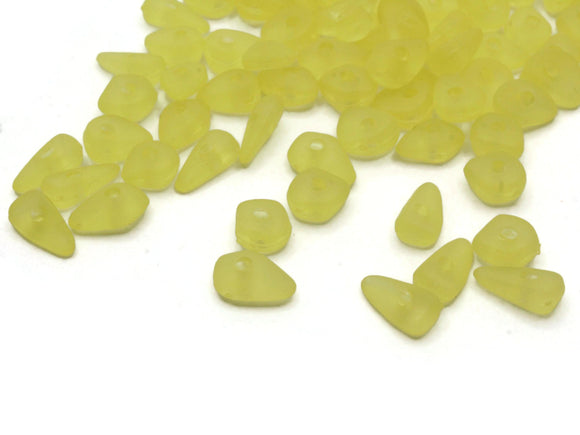 100 7mm to 10mm Chip Beads Frosted Yellow Lucite Plastic Beads Jewelry Making Beading Supplies