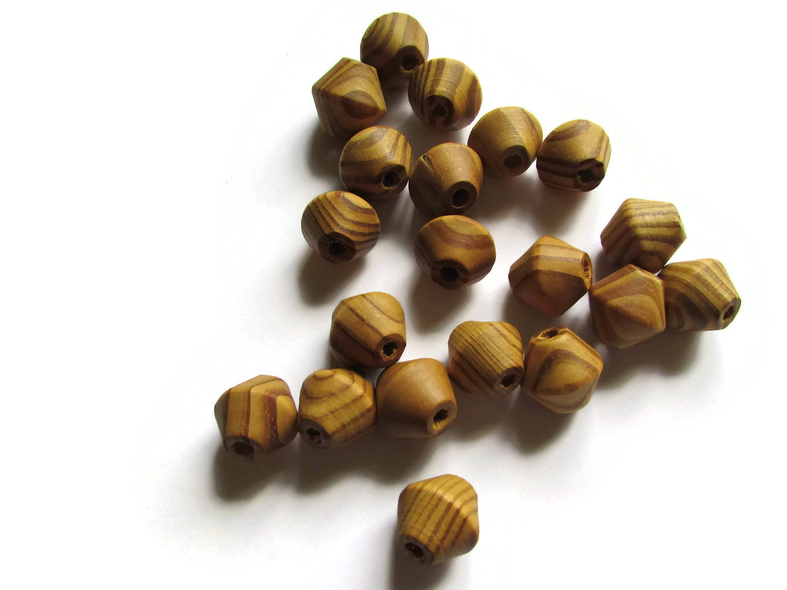 20 17mm Large Brown Wooden Bicone Beads – Smileyboy Beads