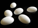 25mm x 18mm White Oval Cabochon Vintage Lucite Cabochons Japanese Lucite Cabs Destash Domed Cabochon Flat Back Cabochon Large Cabochons