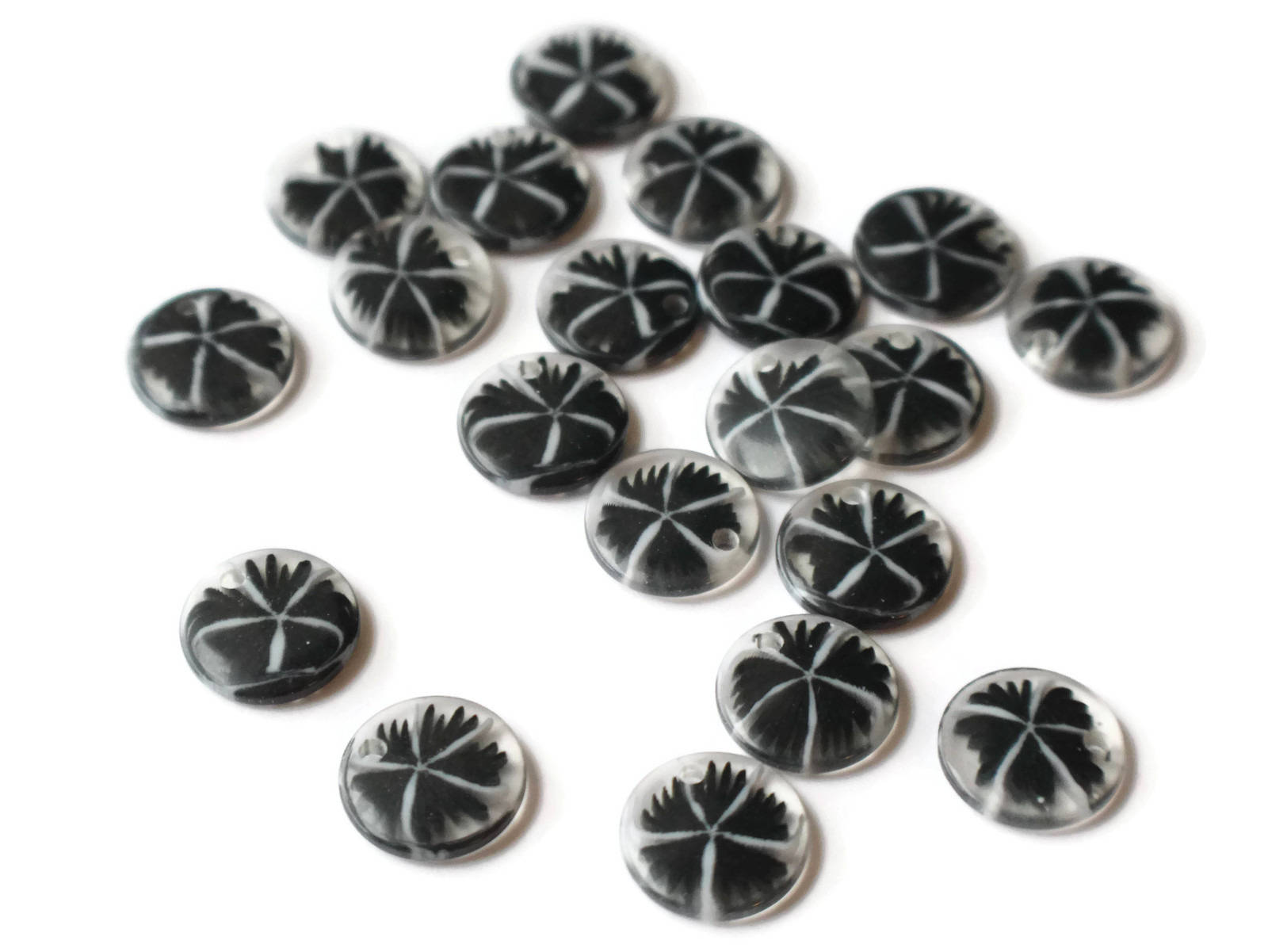 20 15mm Resin Black Flower Charms Clear Plastic Pendants Drop Beads Flat Round Sun Burst Charms by Smileyboy | Michaels