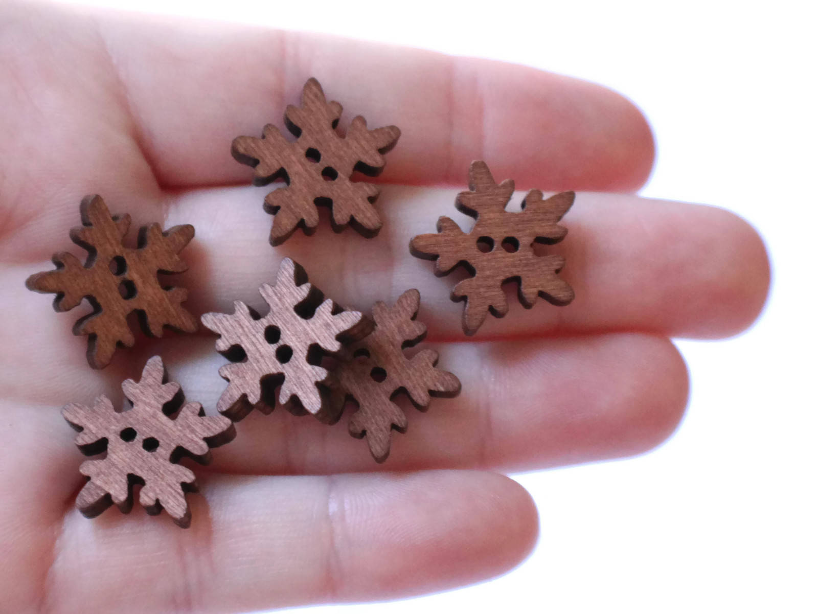 25 19mm Wooden Snowflake Buttons Two Hole Buttons Brown Wood Buttons –  Smileyboy Beads