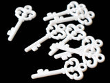 White Key Charms Plastic Skeleton Key Charm Beading Supplies Love Key Loose Beads Adorable Novelty Keys Jewelry Making White Key Pendants