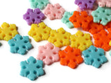 13mm Multi-Color Snowflake Beads Flat Mixed Color Snowflakes Plastic Beads Jewelry Making Beading Supplies Loose Rainbow Snow Beads