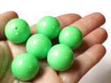 20mm Smooth Round Light Green Beads Vintage Plastic Beads Jewelry Making Beading Supplies Acrylic Beads Lightweight Sturdy Beads