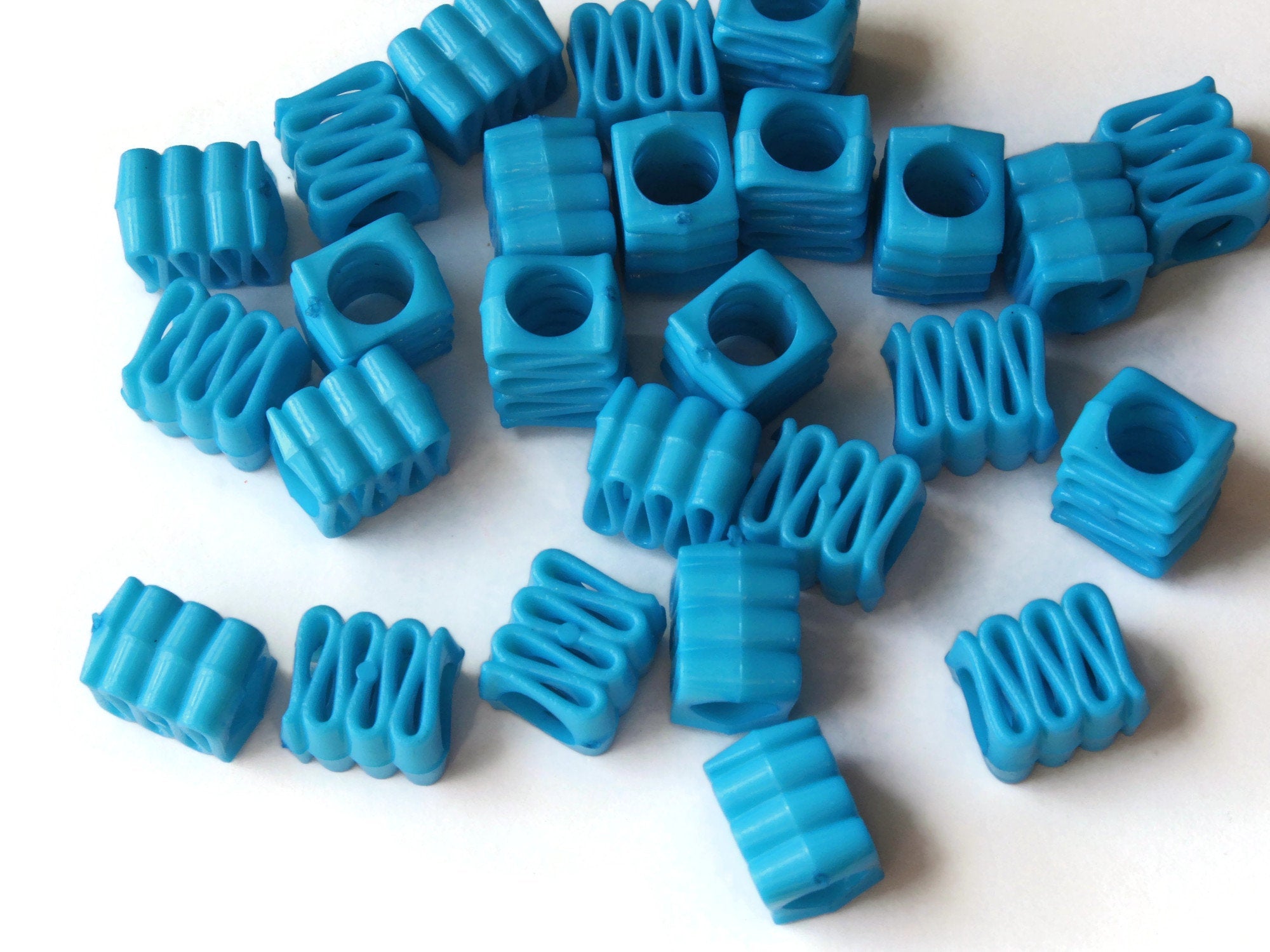 Rectangle Beeds 30 14mm Blue Ribbon Acrylic Beads Plastic Rectangle Beads – Smileyboy Beads