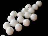 14 14mm White Plastic Beads Vintage Plastic Beads Round Beads Loose Beads Jewelry Making Beading Supplies Lightweight Beads Ball Beads