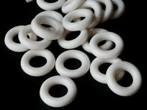 20 15mm White Ring Beads Vintage Plastic Links Jewelry Making Beading Supplies Loose Beads Large Hole Donut Beads Spacer Beads