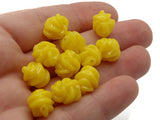 30 11.5mm Vintage Spiral Oval Beads Yellow Plastic Beads Jewelry Making Beading Supplies West German Beads