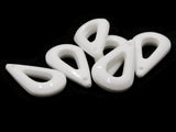6 25mm White Vintage Plastic Beads Open Teardrop Beads Briolette Beads Jewelry Making Beading Supplies Loose Beads to String