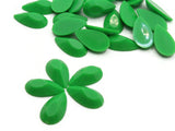 25 20mm Faceted Teardrop Cabochons Opaque Green Cabochons Vintage West Germany Plastic Cabochons Jewelry Making Beading Supplies