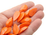 25 20mm Faceted Teardrop Cabochons Orange Cabochons Vintage West Germany Plastic Cabochons Jewelry Making Beading Supplies