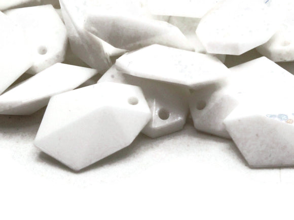 30 18mm White Vintage Plastic Beads Flat Faceted Polygon Beads Jewelry Making Beading Supplies Loose Beads to String