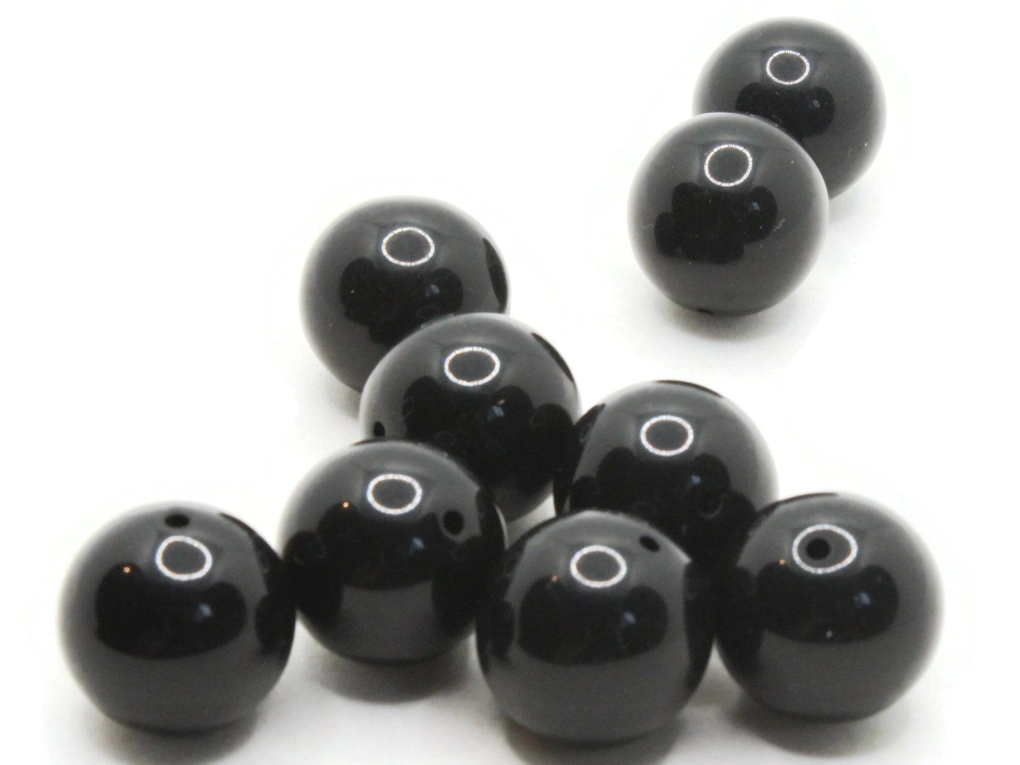 9 20mm Smooth Round Black Plastic Beads – Smileyboy Beads