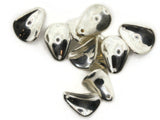 10 17mm Silver Curved Pear Teardrop Beads Vintage Silver Plated Plastic Beads Jewelry Making Beading Supplies Shiny Metal Focal Beads