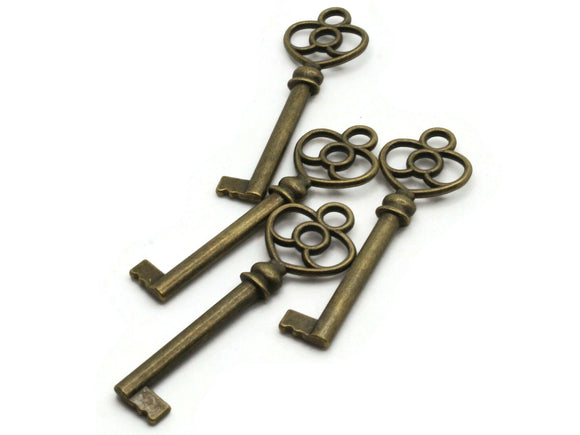 4 61mm Antique Bronze Heart and Loop Key Charms  Metal Skeleton Keys Pendants Beads Jewelry Making Beading Supplies