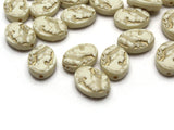 30 18mm Cream and Gold Cameo Beads Plastic Flat Oval Beads Jewelry Making Beading Supplies Loose Beads Lightweight Acrylic Beads Smileyboy