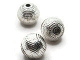 3 19mm Silver Patterned Round Large Hole Beads Vintage Silver Plated Plastic Beads Jewelry Making Beading Supplies Shiny Metal Focal Beads
