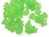 50 10mm Small Green Flower Beads Lily Beads Lucite Beads Acrylic Beads Translucent Beads Green Beads Floral Beads