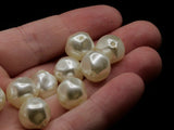30 12mm White Round Nugget Pearl Beads Vintage Cultura Pearls Made in Japan Faux Plastic Pearl Bead Jewelry Making Beads for Stringing